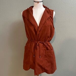 Staccato Terracotta Hooded Vest